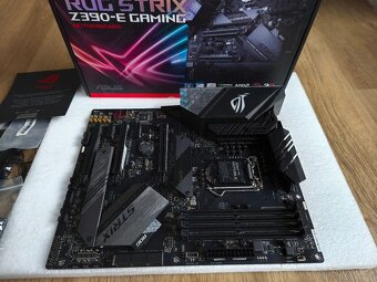 ASUS ROG STRIX Z390-E GAMING socket 1151 Coffee Lake - 4