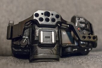 Canon EOS R5 + Smallrig klec - 4