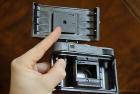 LOMO vintage fotoaparát SMENA 8 - veterán, ale funkční - 4