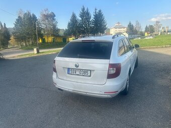 Škoda Superb 2 2.0 Tdi cr 2011/dsg/nova stk - 4