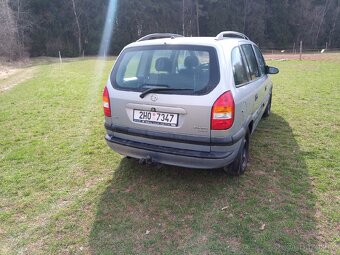 Opel Zafira - 4