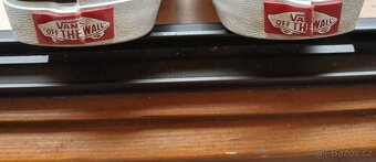 tenisky Vans vel.31,5 - 4