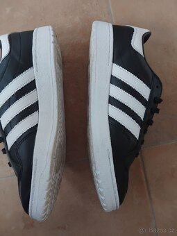 Dámské Adidas tenisky - 4