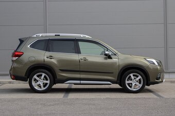 Subaru Forester 2.0i MHEV Premium Lineartronic Záruka 1r/40t - 4