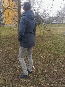 Modře žíhaný softshellový kabát Shara, v. M - 4