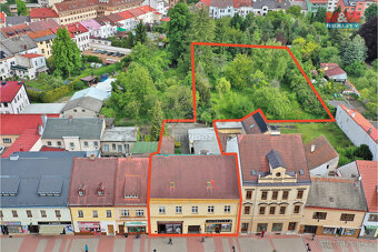 Prodej spoluvlastnického podílu 2/6 na domě v Jičín. - 4