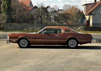 Ford Thunderbird - 4
