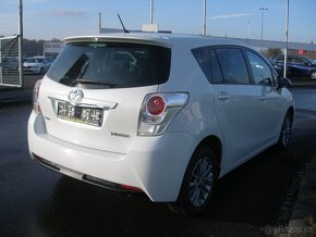 TOYOTA VERSO,1.6,97KW,BENZÍN,PARKOVACÍ KAMERA,SERVISKA - 4