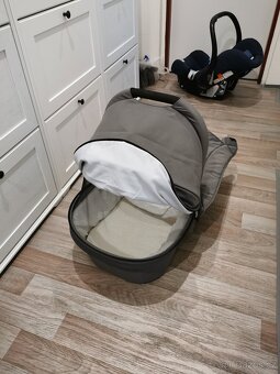 Britax b-motion 4 plus - 4