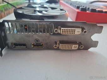 grafická karta Gigabyte Nvidia GeForce GTX 660 - 4