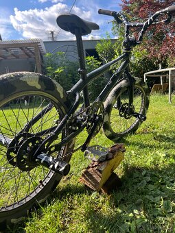 GT BMX - 4