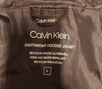Calvin Klein bunda - 4
