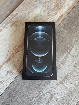 Apple iPhone 12 Pro - 512GB - 4