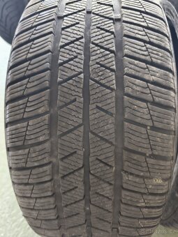 4ks zimních pneu 225/45 R17. Vzorek cca 7-8 mm. - 4