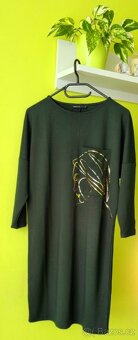 Dámské šaty se zlatým motivem - 4