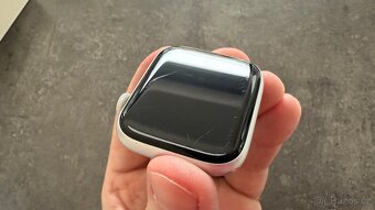 Apple Watch Series 4 44mm Silver – Kompletní balení - 4