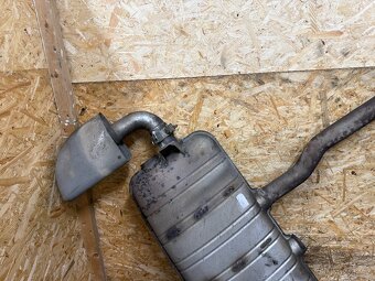 ZADNÍ DÍL VÝFUKU VW TOUAREG 7P 3.0 TDI - 4