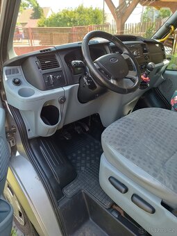 Ford Transit/Tourneo Bus 2.2 - 4