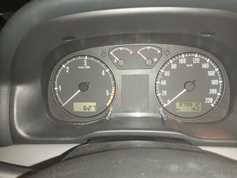 Škoda Octavia 1.9 66 kW dobrý stav - 4