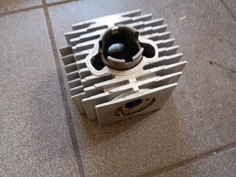 Prodám díly Babetta - 4