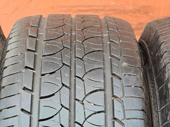 Letní Barum 215/65/15C - 4