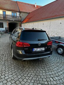 VW Passat alltrack - 4