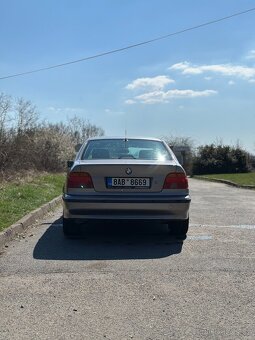 BMW e39 528i 142 kw Automat - 4