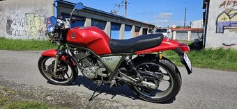 Yamaha SRX 600 1987 - 4