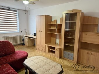 Pronájem bytu 2+1 s balkonem a sklepem, CP. 53 m2, Hošťálkov - 4