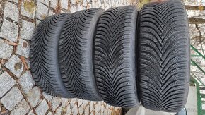 Škoda 5JJ601025 alu kola 17" Savio bílá s pneu Michelin - 4