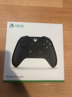 Xbox Wireless Controller - 4