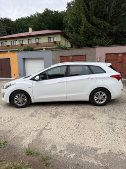 Hyundai i30 1.6 CRDi - 4