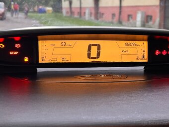 Citroen C4 1.6 hdi (2008) - 4