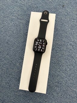 Apple Watch SE 44mm - 4