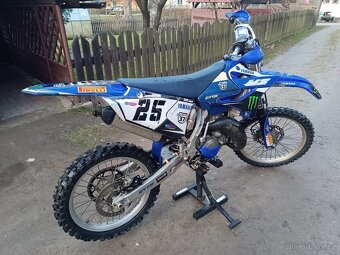 Yamaha YZ125 - 4