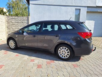 Kia Cee´d, 1,4CRDi,66kW,tažné,nové brzd.desky,olej.servis - 4