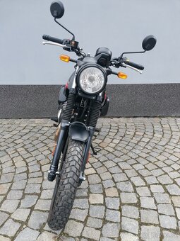 Royal Enfield Himalayan Scram 411 - 4