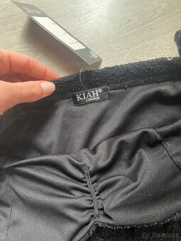 Černé krajkové midi šaty s flitry - 4