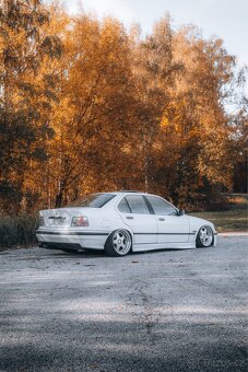 Výměna - BMW E36 Sedan - 4