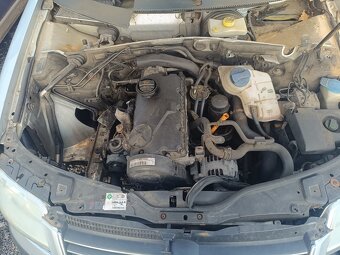ND z VW Passat B5.5 1896.cm3 76.kw nafta r.v.2003 (K64) - 4