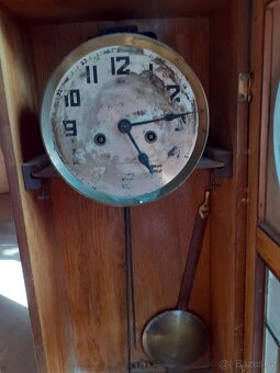 Dvoje starožitné nástěnné kyvadlové hodiny - 4