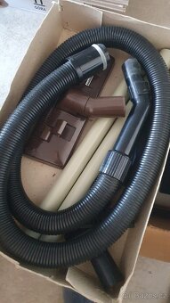 Vysavač Eta 400 - 4