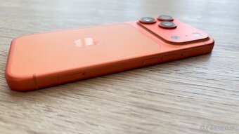 iPhone 17 Pro 256GB - 4