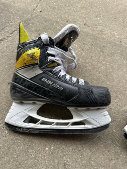 Hokejové brusle Bauer supreme 3S - 4