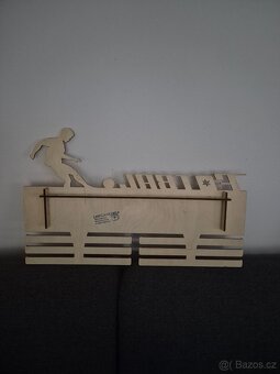 Věšák na medaile - 4