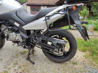 Suzuki DL 650 V-Strom - 4