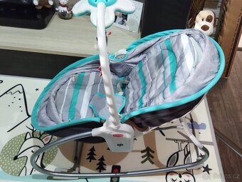 Tiny Love Houpací lehátko 3 v 1 Rocker Napper - 4