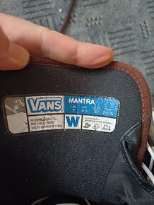 Prodám SNB boty VANS vel. 37, stélka 23,5cm - 4