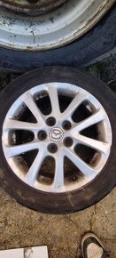 Kola na Mazda 5 - 4