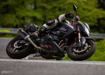 2012 Kawasaki Z750R - 4